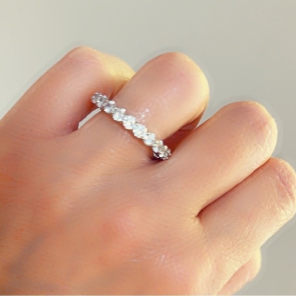 Sterling Silver Diamond Filigree Ring - Picture 10 of 16